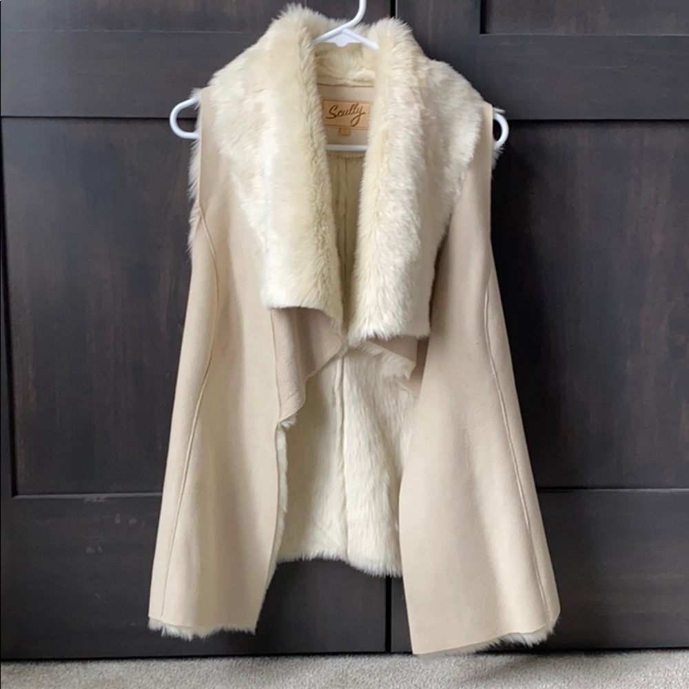 Faux fur vest